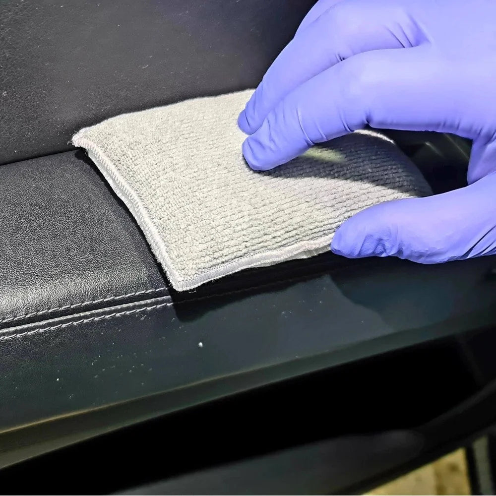 Burete Curatare Piele si Plastic X-TREME Detail Skin&Trim Scrub