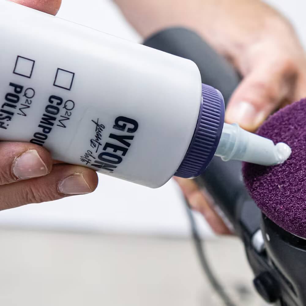 Recipient cu capac autocuratare Gyeon Q²M DispenserBottle 300ml